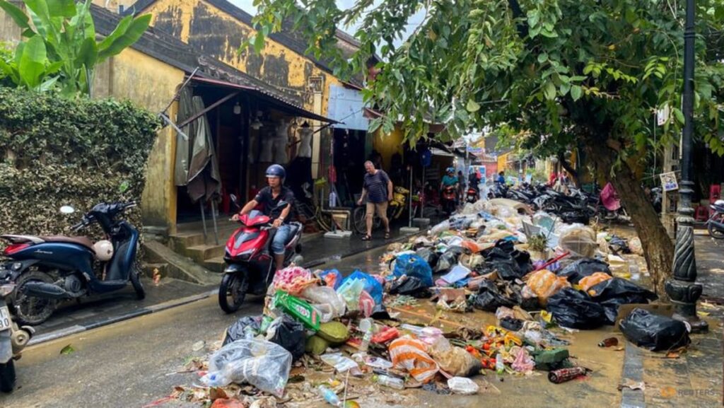 Vietnam’s historical city Hoi An works to revive tourism after devastating floods | USAEMALL.com