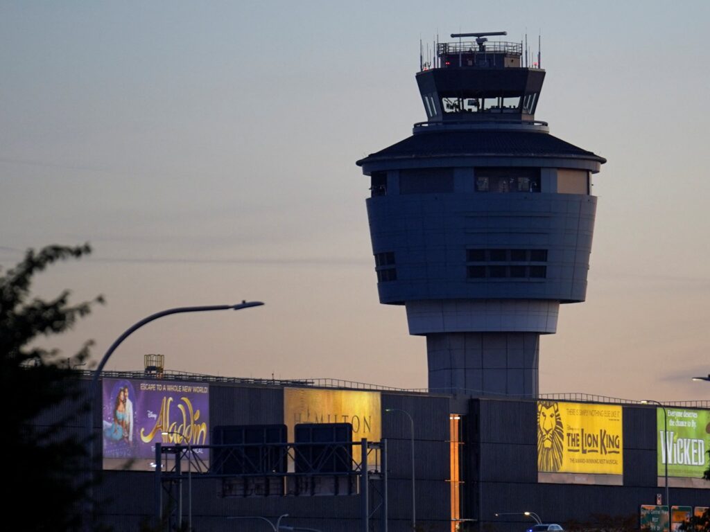 Commercial flights hit by US shutdown as calls develop to floor personal jets | Travel News | USAEMALL.com