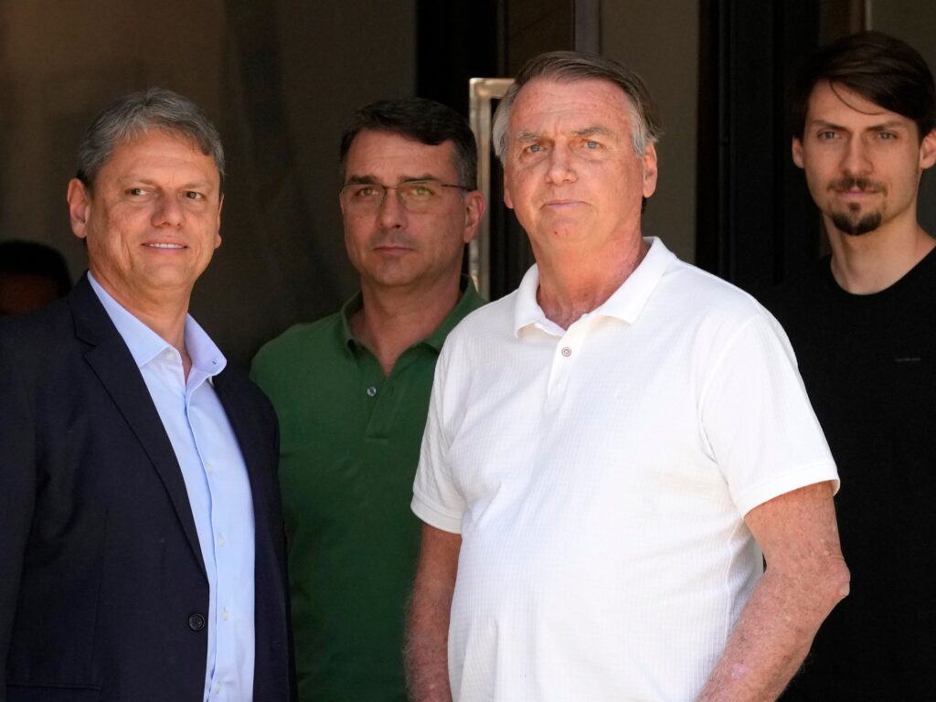 Former President Jair Bolsonaro asks to serve home arrest in Brazil | Jair Bolsonaro News | USAEMALL.com