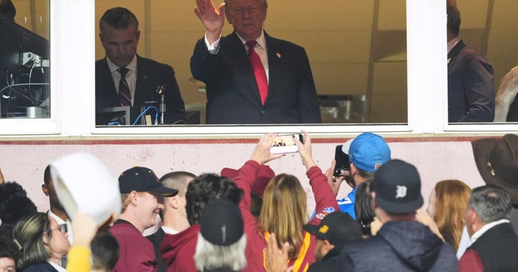 Trump turns into first sitting president to attend common season NFL sport in almost 50 years | USAEMALL.com