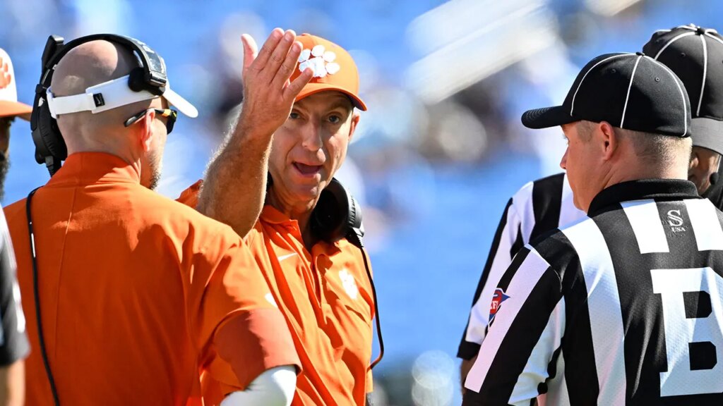Clemson’s Dabo Swinney nonetheless upset with faculty soccer officiating | USAEMALL.com