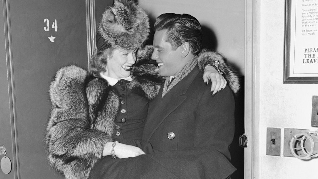 New e book reveals Lucy and Desi’s personal letters and marriage jealousy | USAEMALL.com