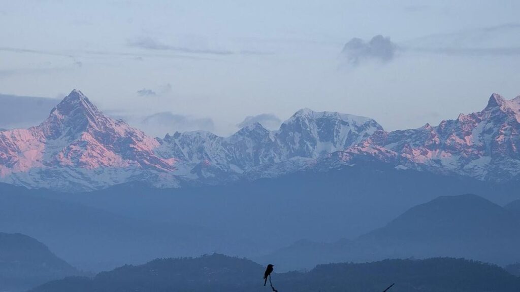 Foreign climbers amongst seven killed in Nepal avalanche | USAEMALL.com