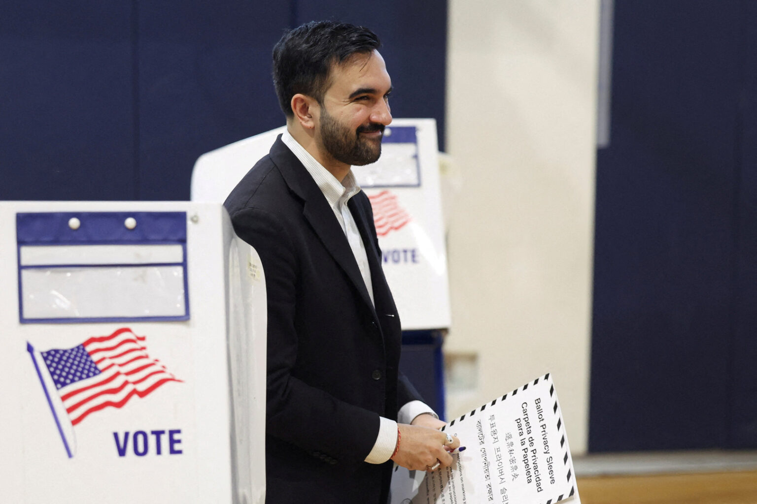 ‘On the brink of making history’: Zohran Mamdani casts vote in NYC election | Politics | USAEMALL.com