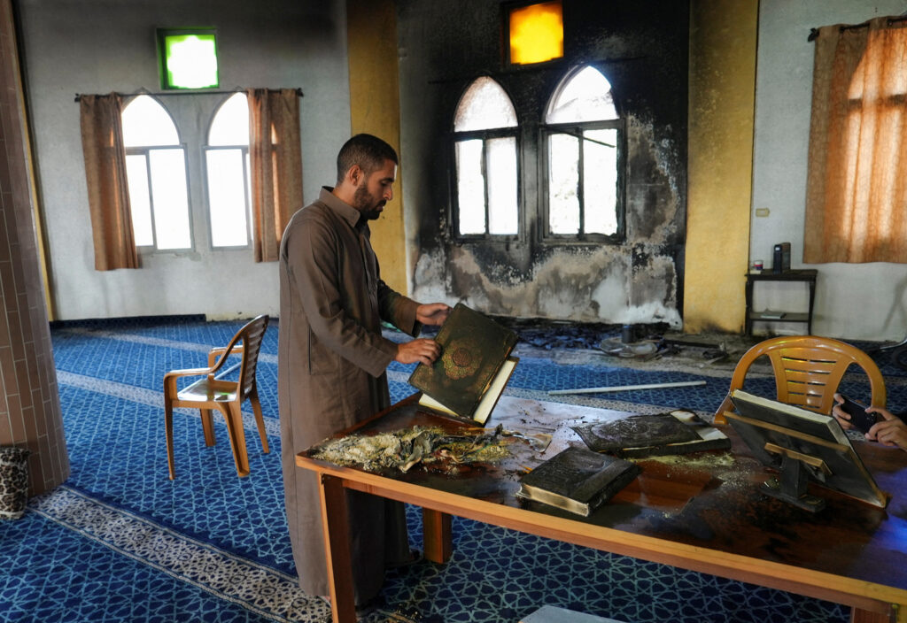 West Bank mosque torched amid surge in Israeli settler violence | Gaza | USAEMALL.com