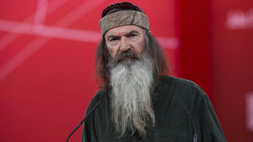 Duck Dynasty’s Phil Robertson had distinctive parenting guidelines for his youngsters | USAEMALL.com