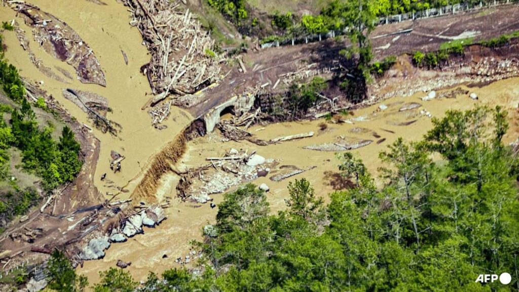 Starvation fears as extra heavy rain threaten flood-ruined Indonesia | USAEMALL.com