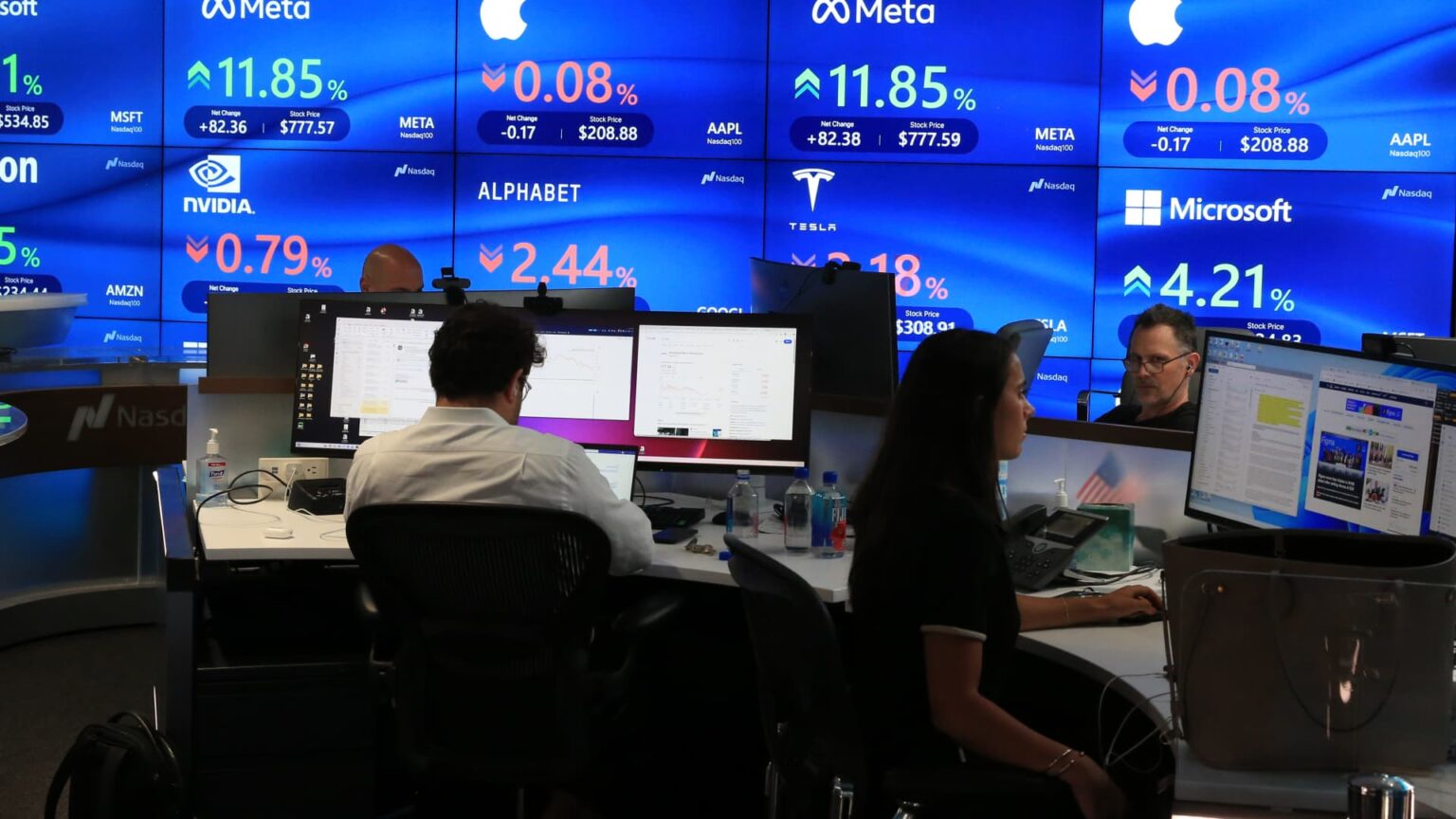 Investors all-in on Mag 7 shares face weighty market determination in 2026 | USAEMALL.com