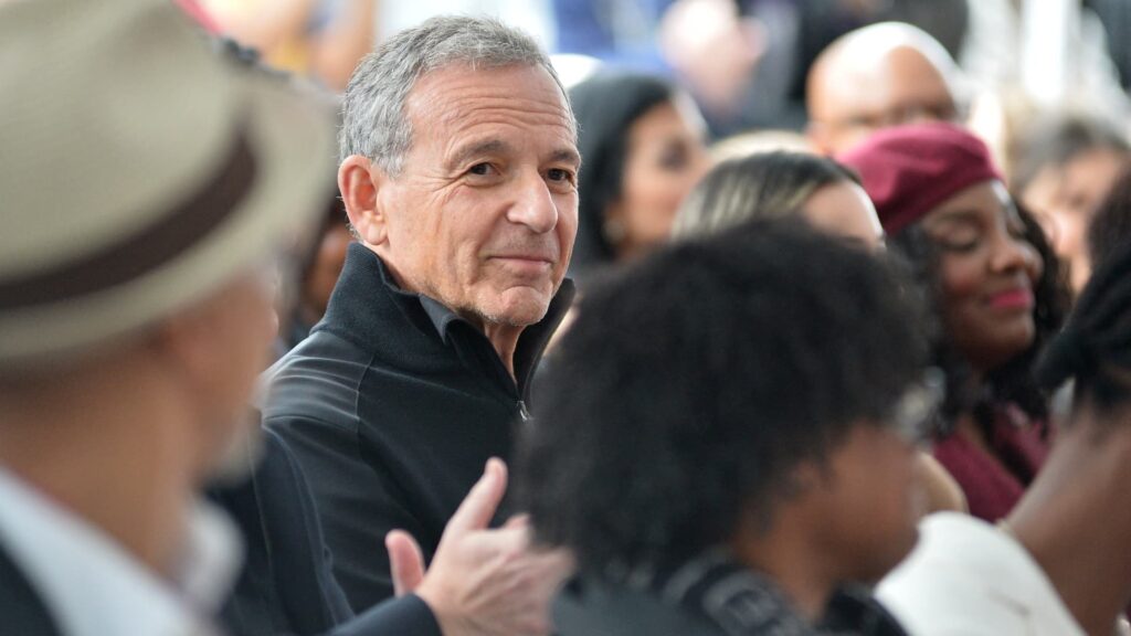 Disney making $1 billion funding in OpenAI, will enable characters on Sora AI video generator | USAEMALL.com