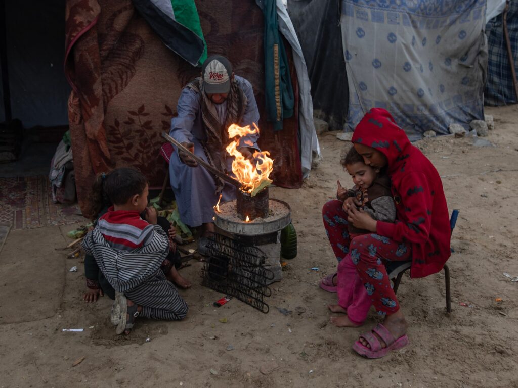 Palestinian toddler freezes to loss of life in Gaza as Israel retains blocking help | Child Rights News | USAEMALL.com