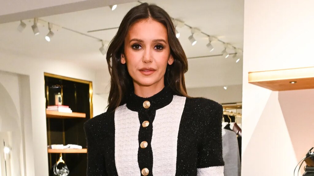 Nina Dobrev bikini photographs have a good time finish of 2025 on yacht trip | USAEMALL.com