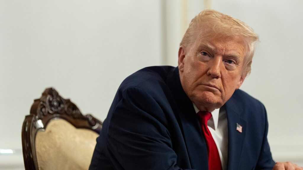 House Dem lobbies Senate to reverse Trump federal union order after 20 Republicans defy GOP | USAEMALL.com