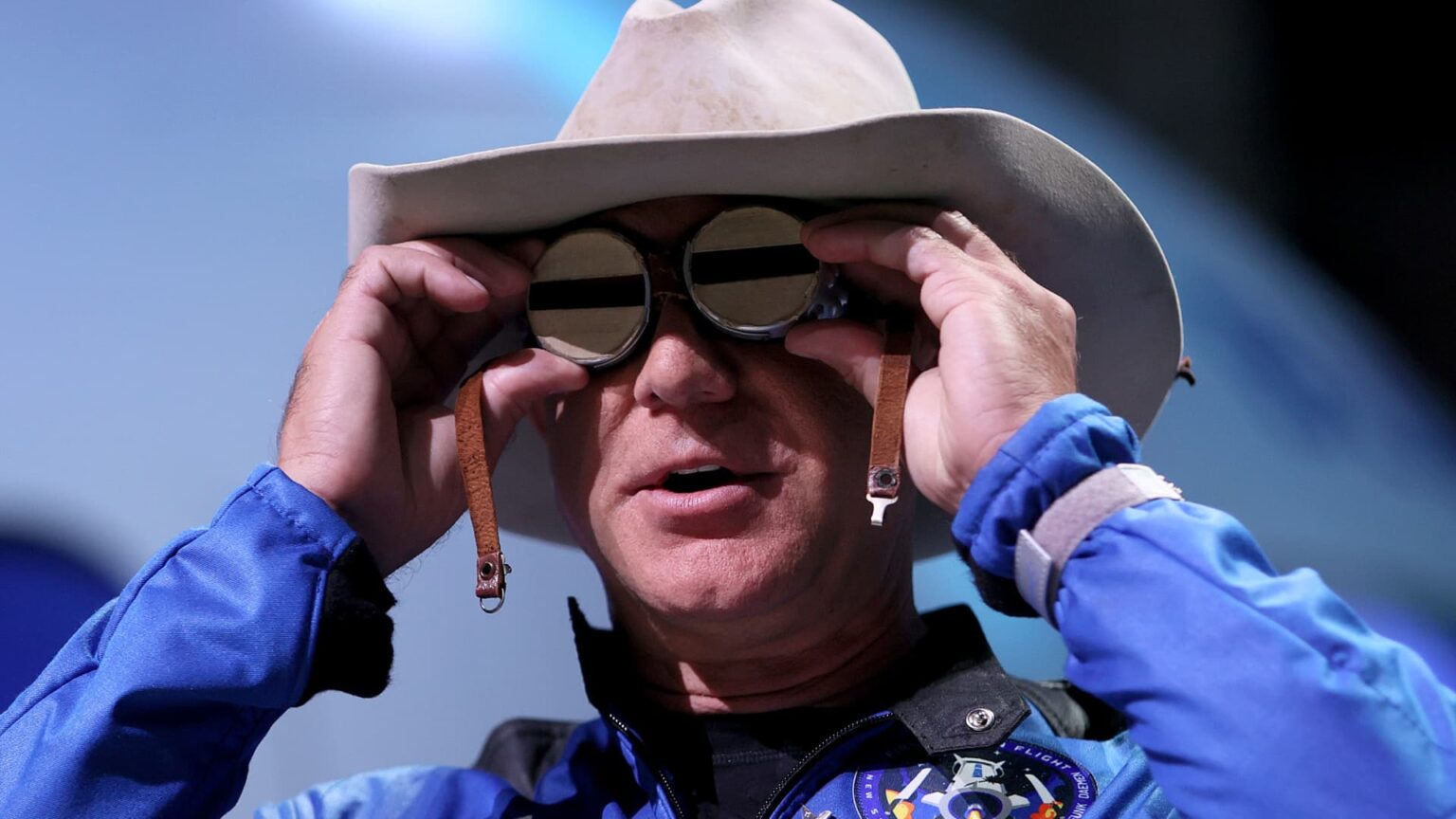 Bezos’ Blue Origin debuts satellite tv for pc service to rival SpaceX, Amazon | USAEMALL.com