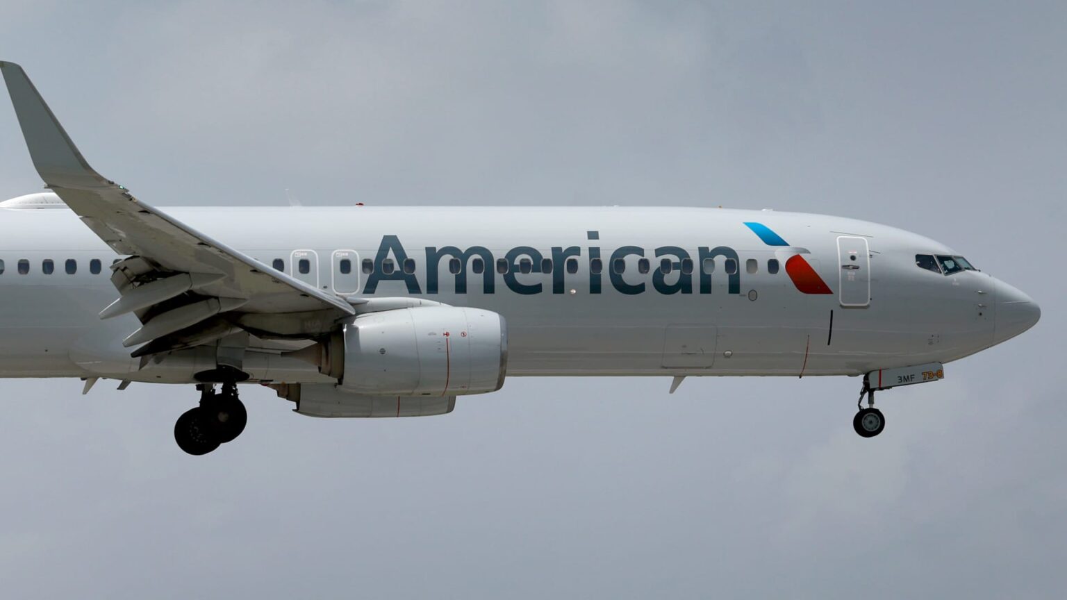 American Airlines retains frequent flyer standing necessities the identical | USAEMALL.com