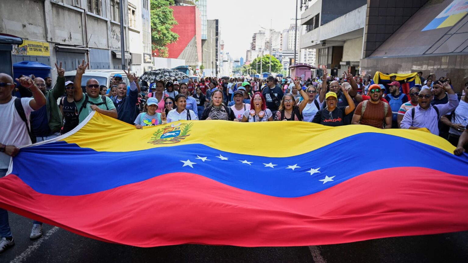 Venezuela bonds are the most popular commerce on Wall Street this week, however dangers stay | USAEMALL.com