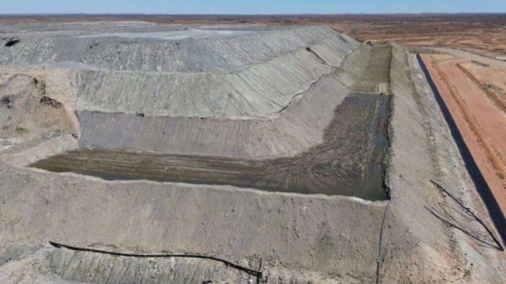 Cash move looms as Pacgold flicks change on SA heap leach gold challenge | USAEMALL.com