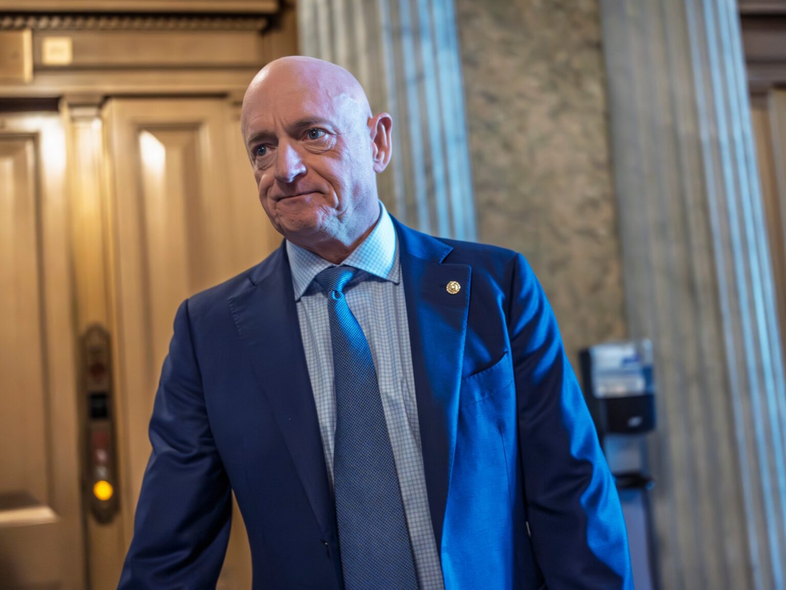 Senator Mark Kelly sues US Defense Department for ‘punitive retribution’ | Donald Trump News | USAEMALL.com