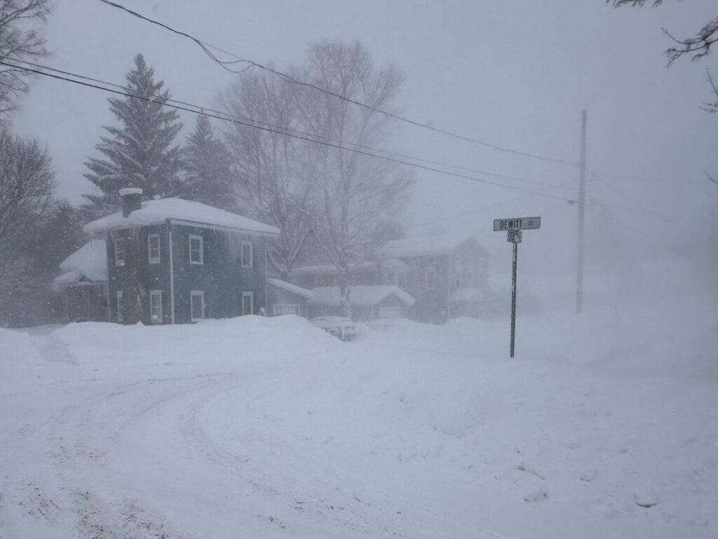 Over 8,000 flights cancelled as main winter storm bears down throughout US | Weather News | USAEMALL.com