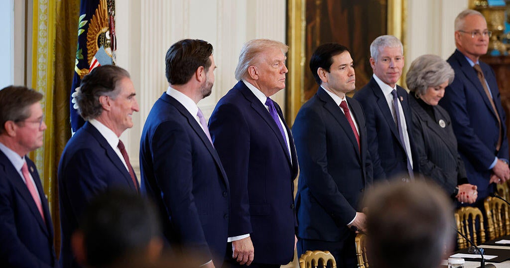 Trump meets with oil executives at White House to push for funding in Venezuela | USAEMALL.com