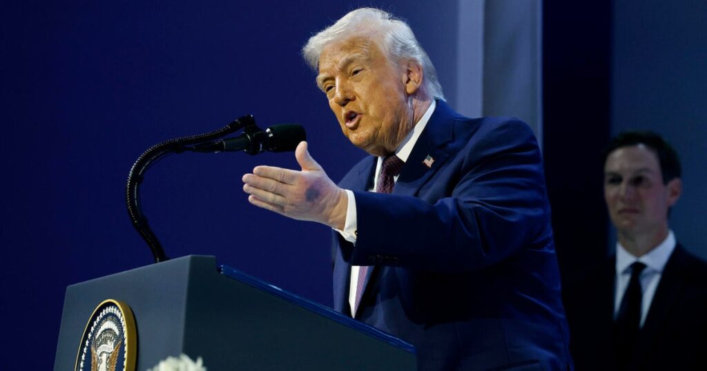 Trump threatens Canada with 100% tariffs over its new China commerce deal | USAEMALL.com