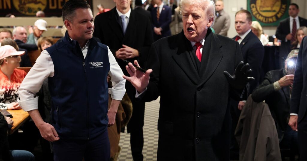 Trump visiting Iowa to kick off midterm election campaigning | USAEMALL.com