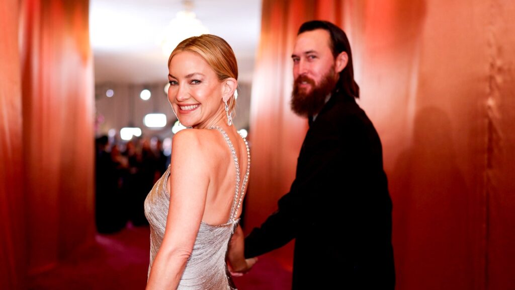 Kate Hudson provides specific recommendation for {couples} having intimacy struggles | USAEMALL.com