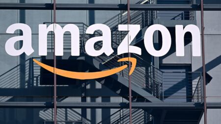 Amazon slide continues Big Tech’s $1 trillion wipeout as AI bubble fears rise | USAEMALL.com