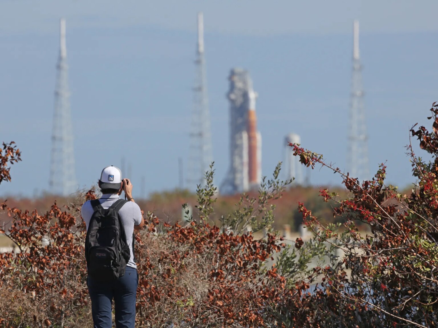 NASA guidelines out March launch for manned moon mission over technical points | Space News | USAEMALL.com