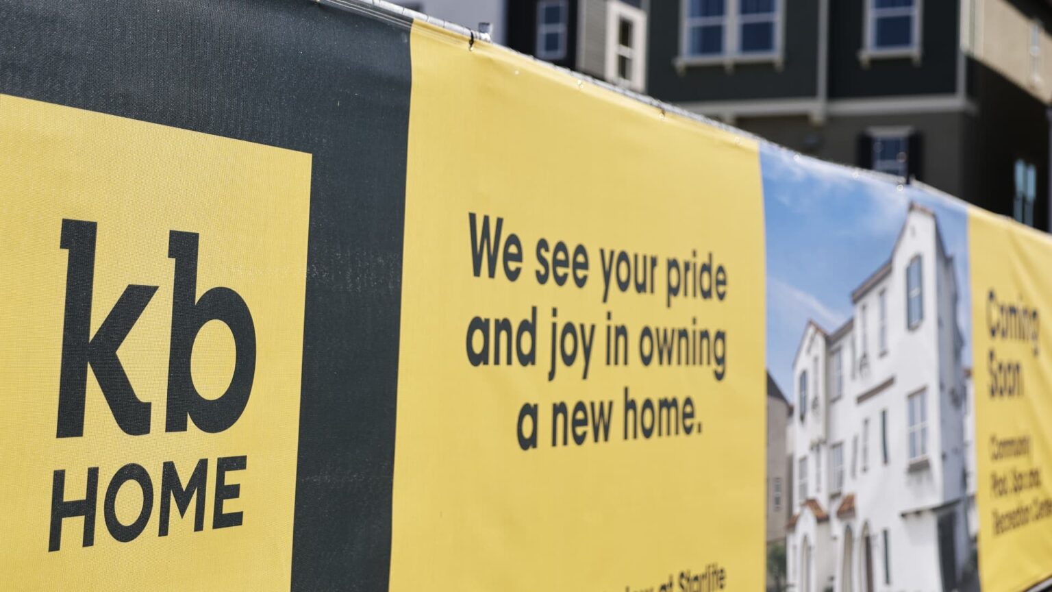 CHWY, SATS, ARM, KBH & extra | USAEMALL.com