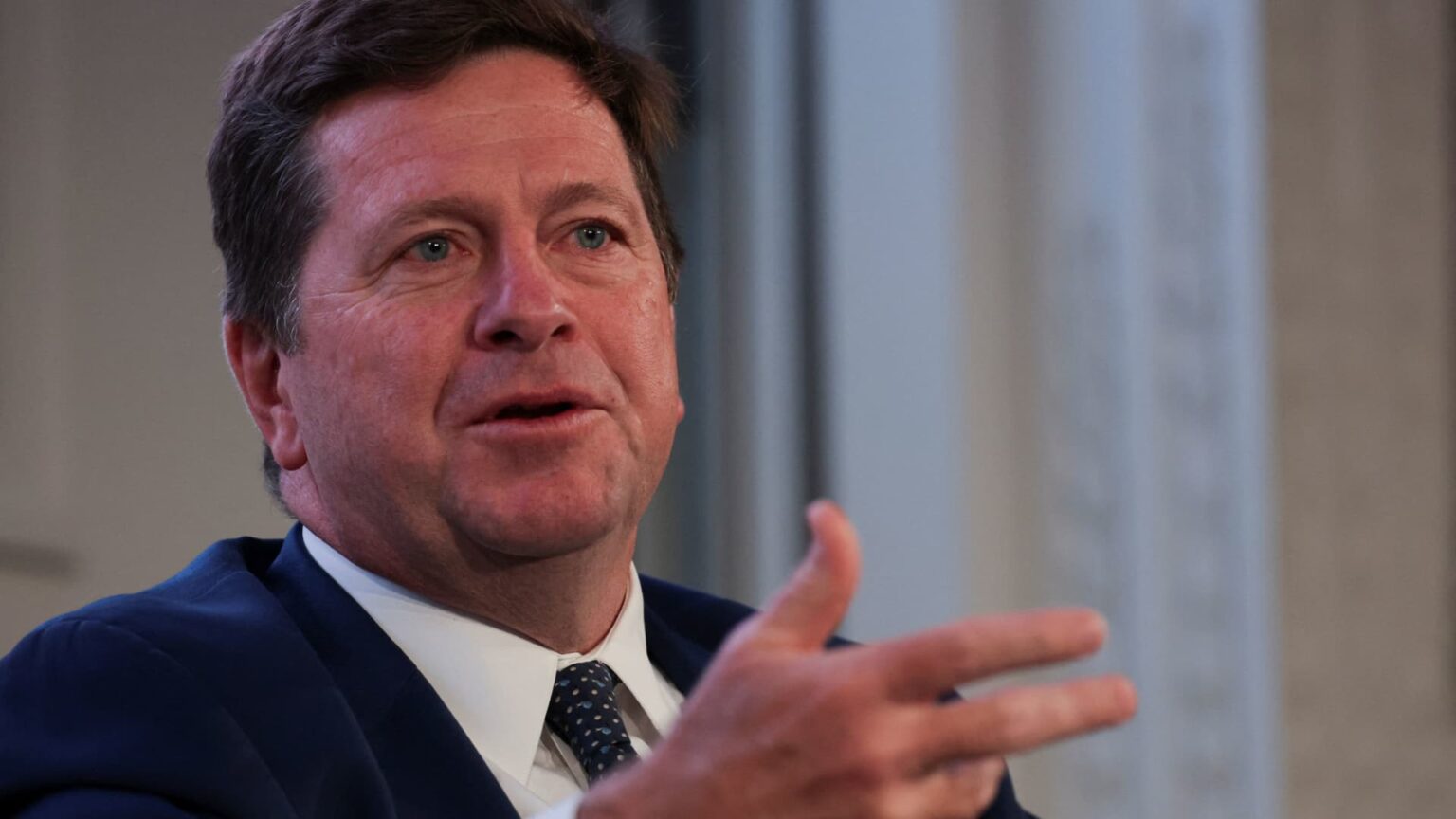 Former SEC chair Jay Clayton says regulators would scrutinize buying and selling forward of Trump put up | USAEMALL.com