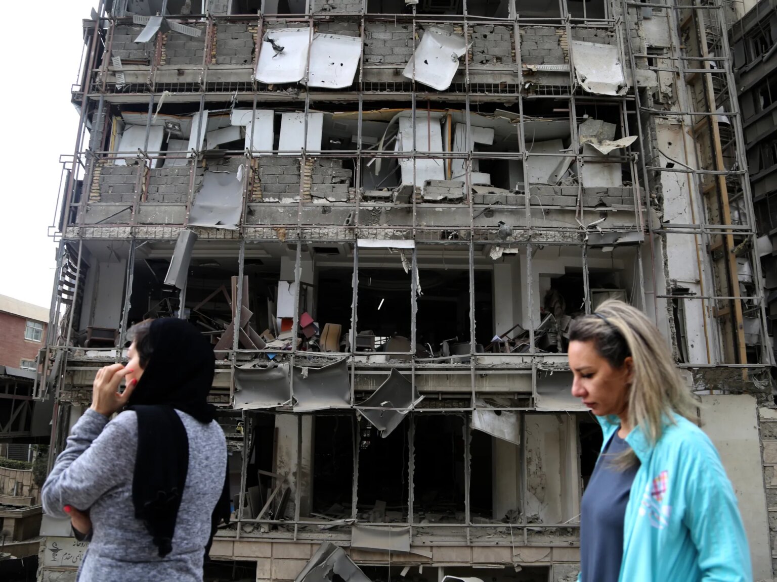 The aftermath of ongoing Israeli and US strikes on Iran’s capital, Tehran | Israel-Iran battle News | USAEMALL.com