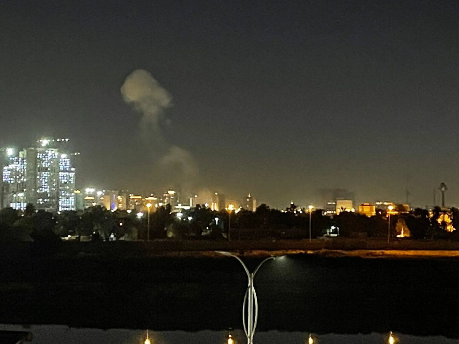 Hotel in Iraqi capital Baghdad struck as assaults on US embassy intercepted | Conflict News | USAEMALL.com