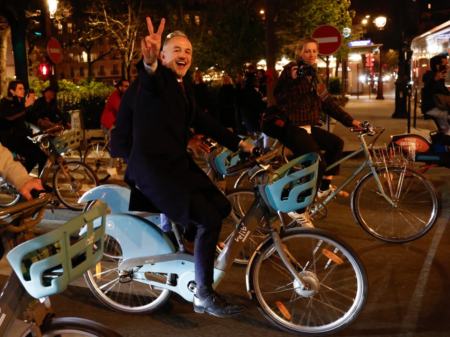 Socialist Emmanuel Gregoire wins Paris mayoral race | Elections News | USAEMALL.com