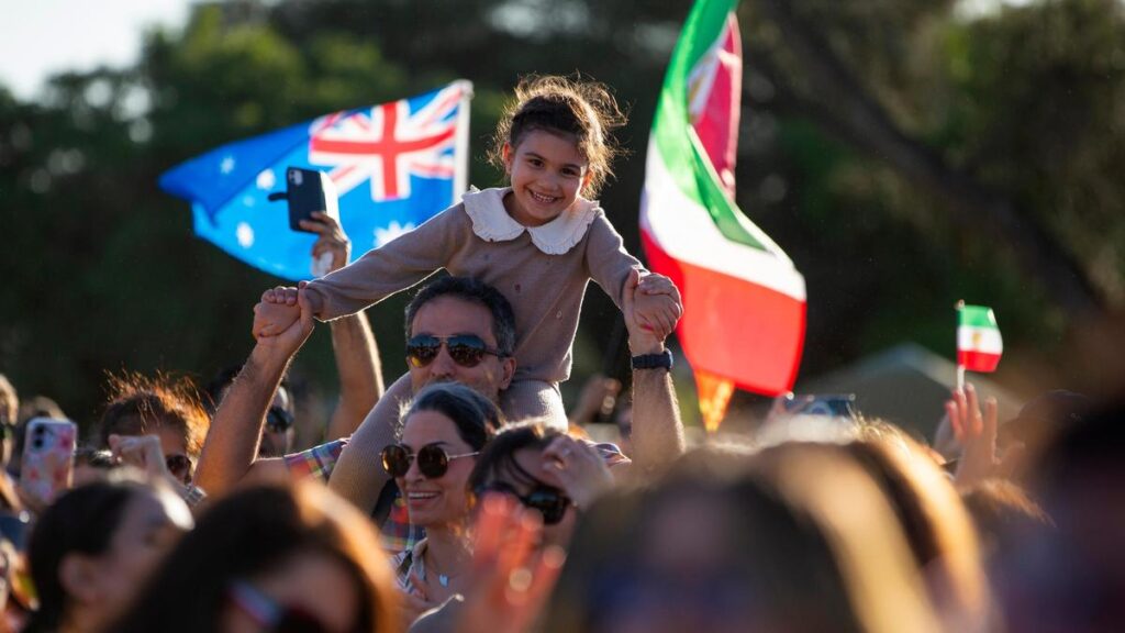 Perth Iranian celebrations: Crowd declare they’re ‘absolutely ecstatic’ at Donald Trump ‘intervention’ | USAEMALL.com