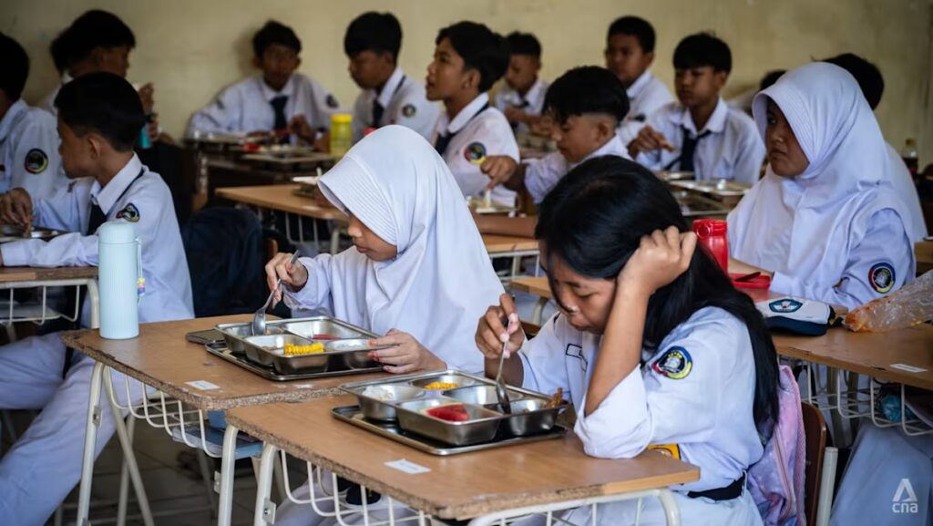 Indonesia cuts meals programme to save lots of US$2.3 billion: What subsequent? | USAEMALL.com