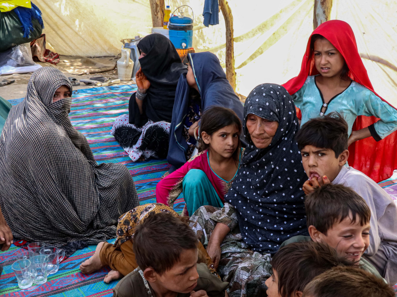 Nearly 66,000 Afghans displaced amid fierce preventing on Pakistan border: UN | Conflict News | USAEMALL.com