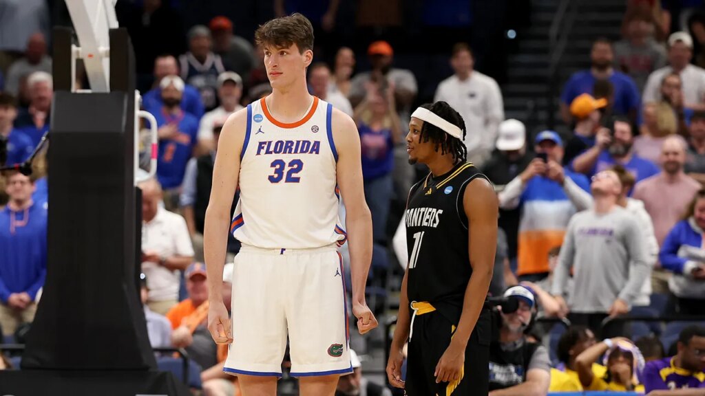 March Madness: Florida’s Olivier Rioux towers over opponent in viral second | USAEMALL.com