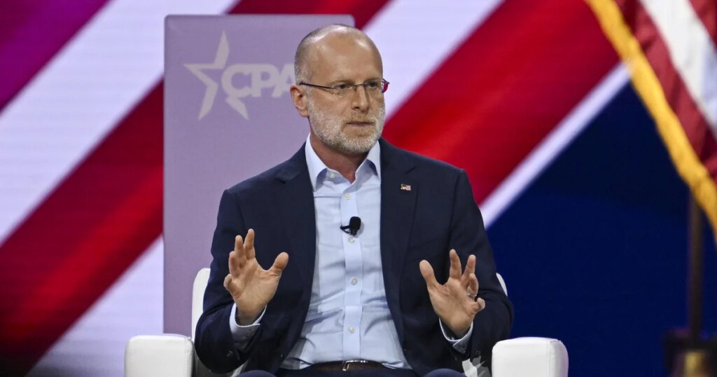 FCC chair threatens information networks’ licenses amid Trump’s criticism of Iran conflict protection | USAEMALL.com