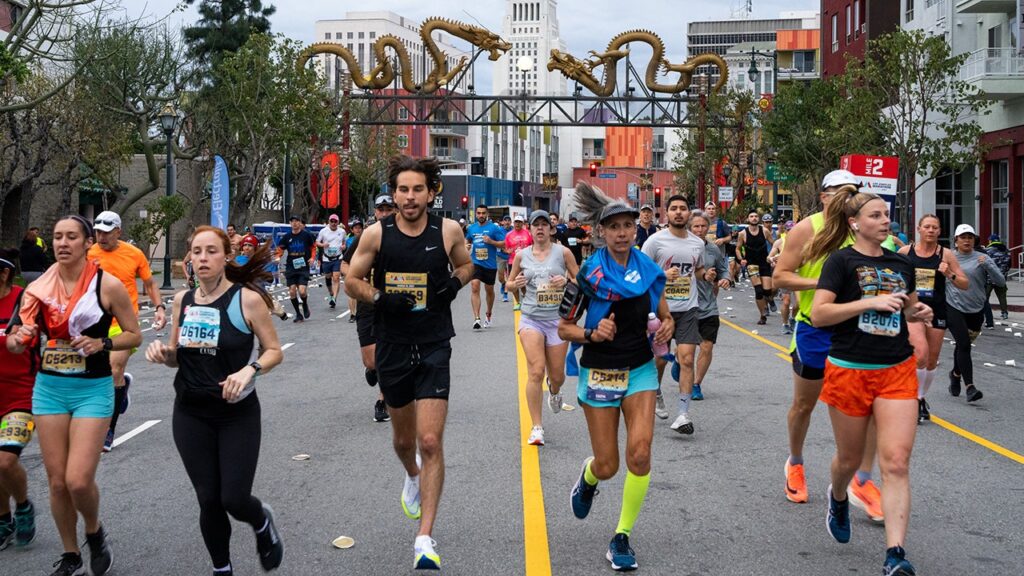 LA Marathon medals determination attracts mocking on social media | USAEMALL.com