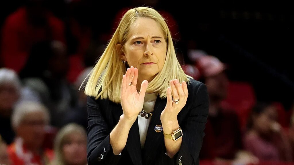 Maryland’s Brenda Freese, Oluchi Okananwa have viral second throughout sport | USAEMALL.com