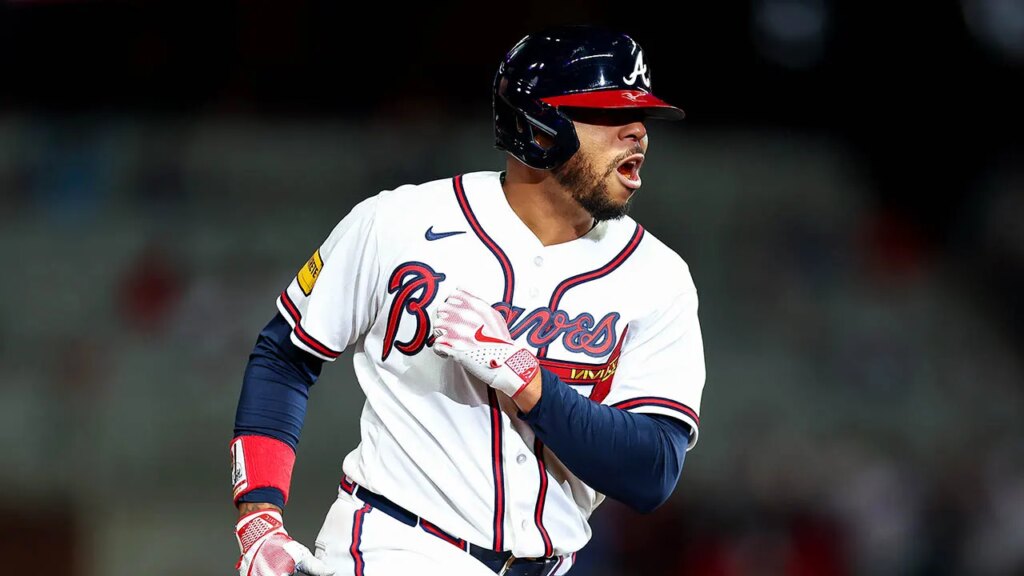 Braves’ Dominic Smith hits walk-off grand slam vs Royals | USAEMALL.com