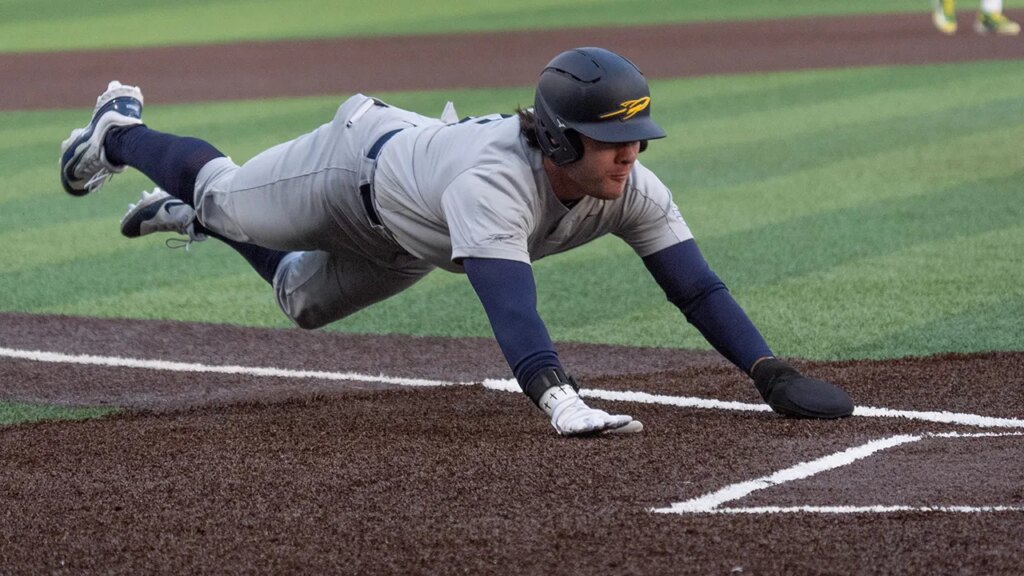 Benches clear throughout school baseball recreation after exhausting out | USAEMALL.com