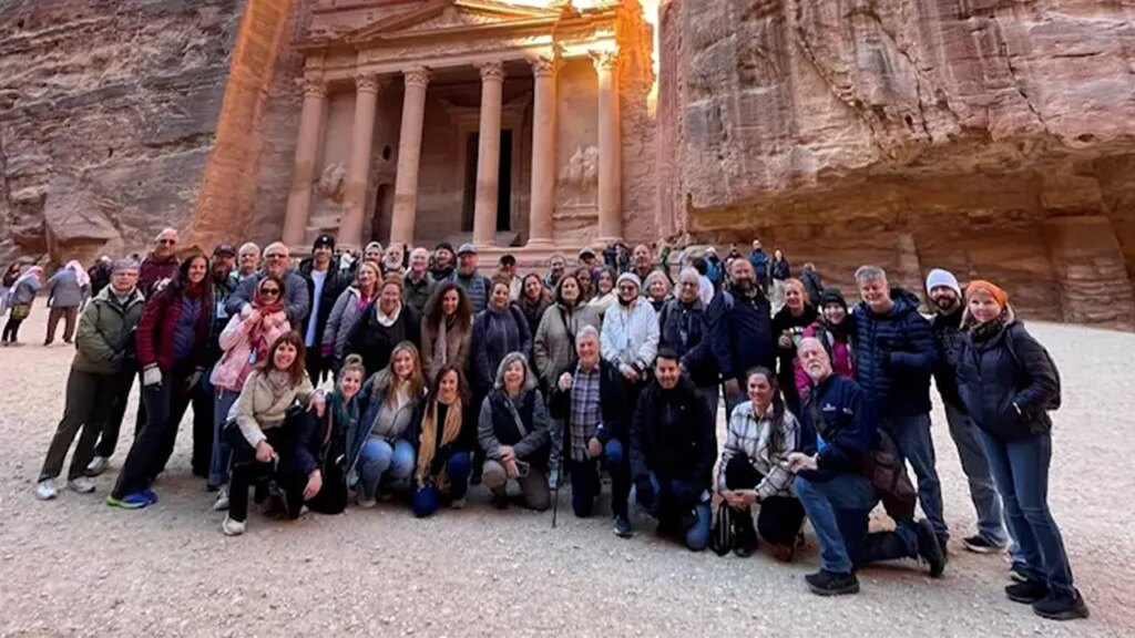 40 South Carolina church members return to US after being stranded in Israel | USAEMALL.com