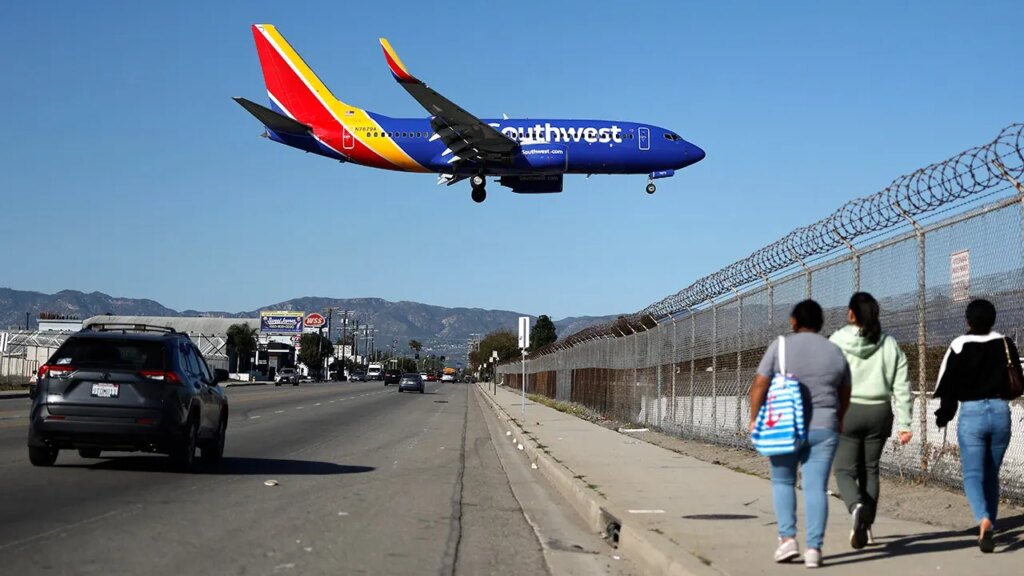 Southwest Airlines flight executes go-around at Hollywood Burbank Airport | USAEMALL.com
