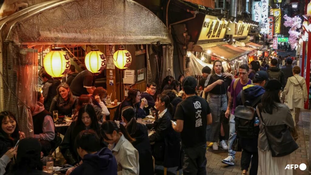 Japan halts new overseas employee consumption for meals providers as quota nears | UNW