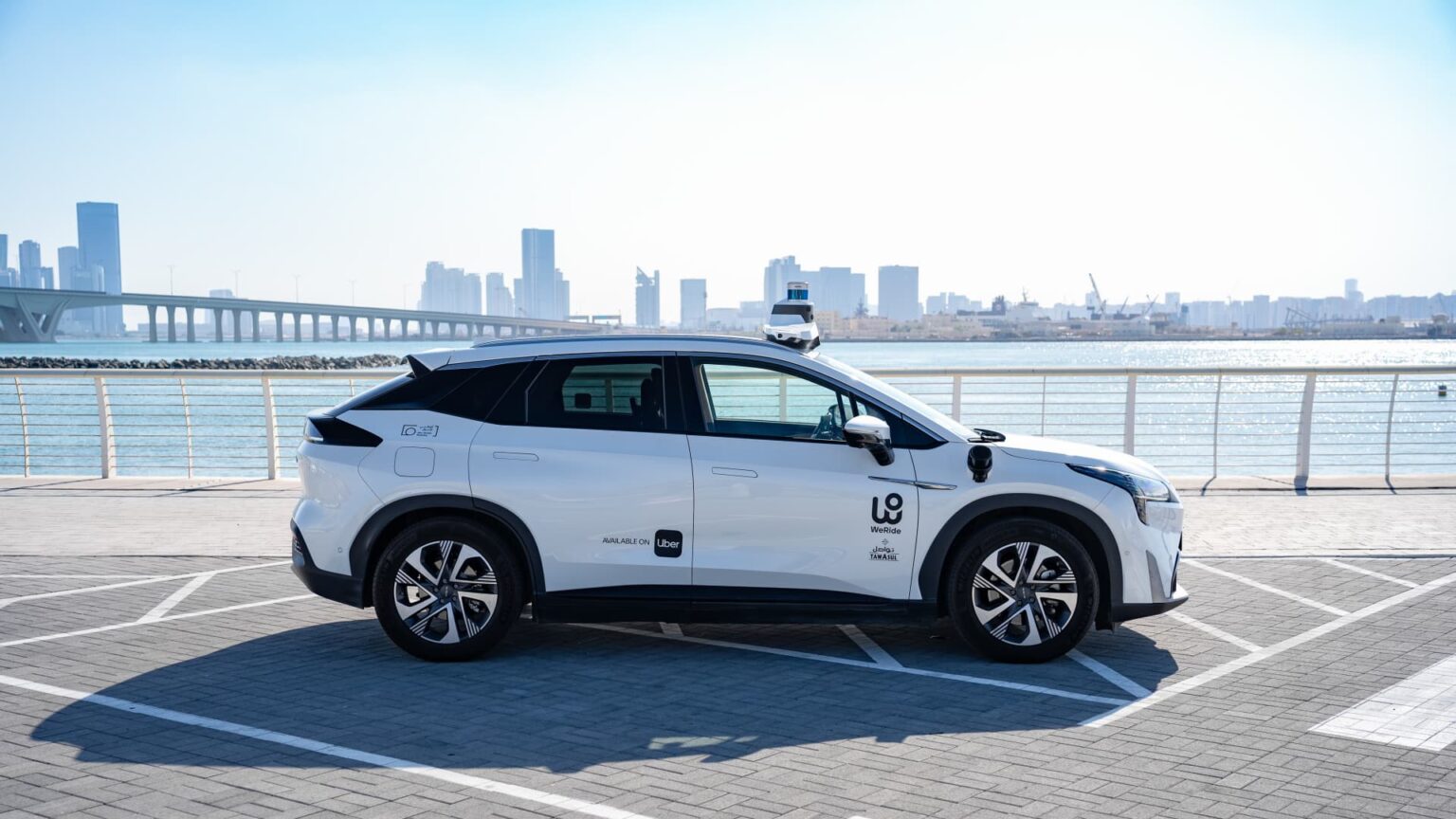 Chinese robotaxi corporations forge forward with UAE growth regardless of Iran battle | UNW