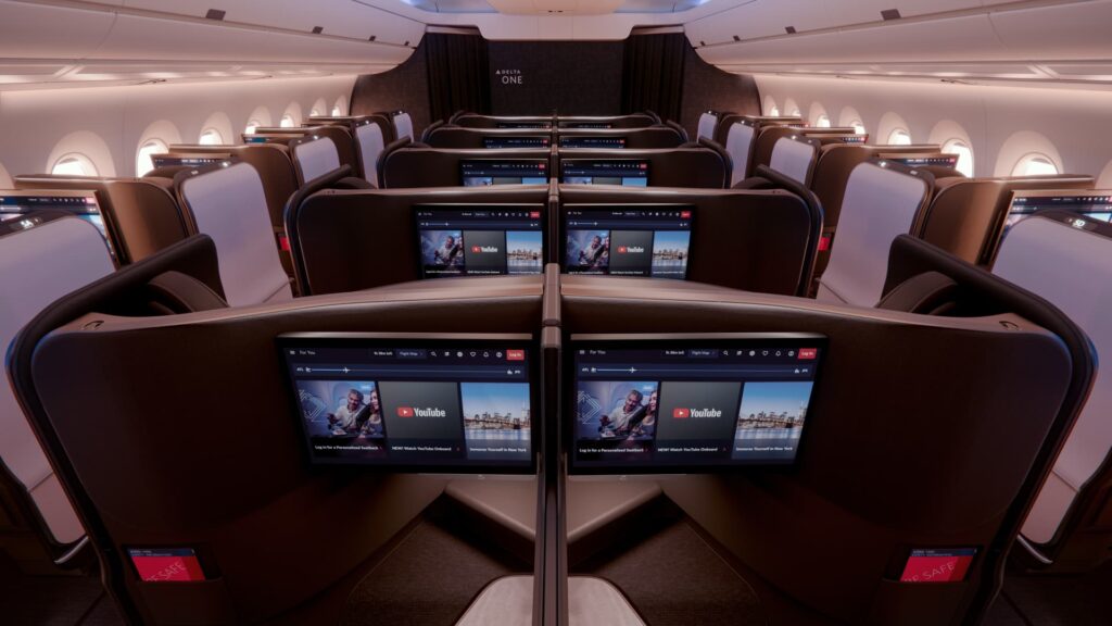 Delta unveils first new Delta One suite in premium cabin arms race | UNW