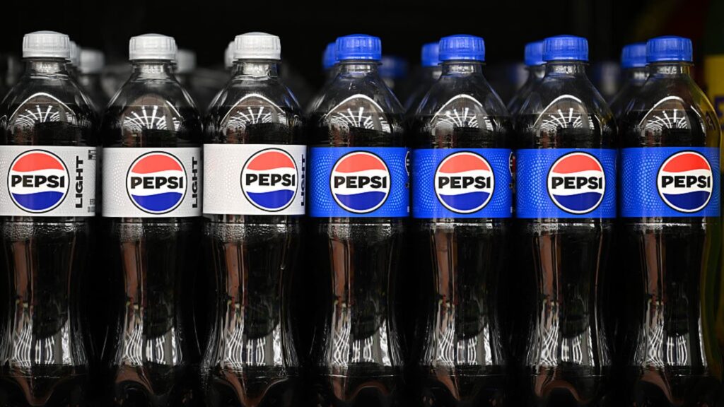 Stocks making the most important strikes premarket: PEP, TSM, VOYG, PPG | UNW