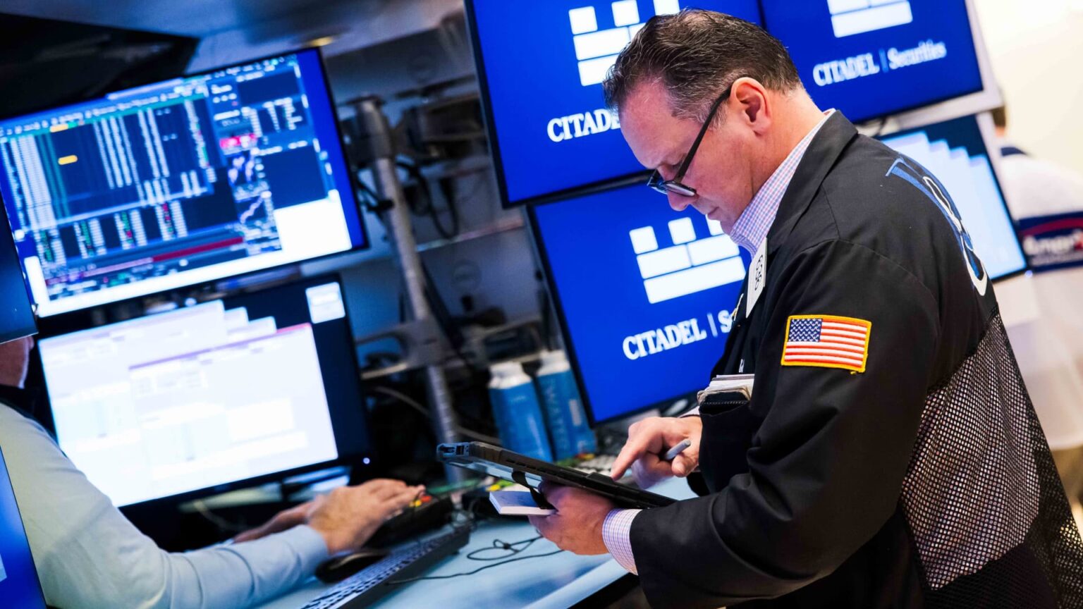 Jim Cramer’s recommendation on tips on how to navigate this ‘tough’ market rotation | UNW