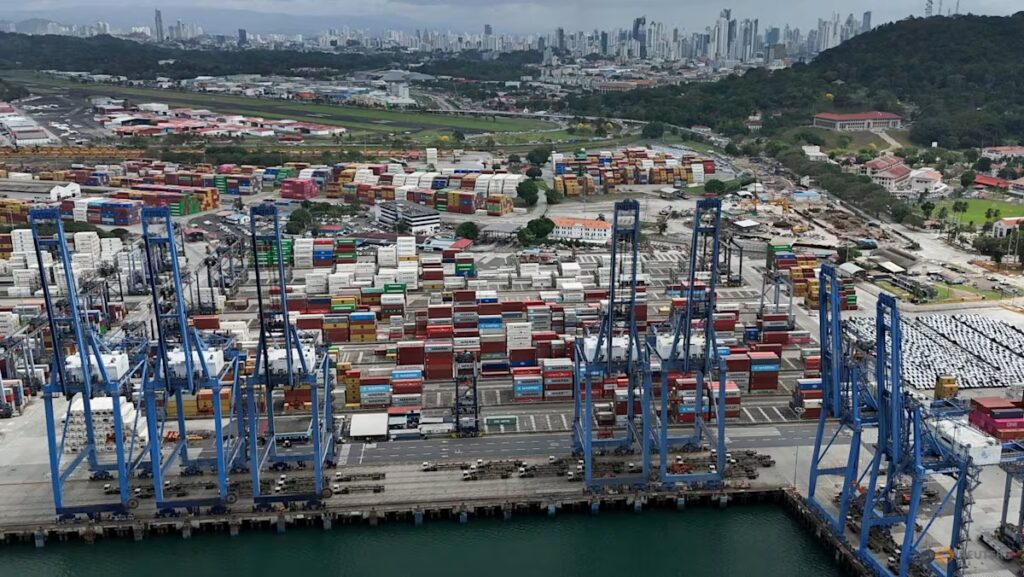 Hong Kong agency lodges arbitration in opposition to Maersk over Panama ports takeover | UNW